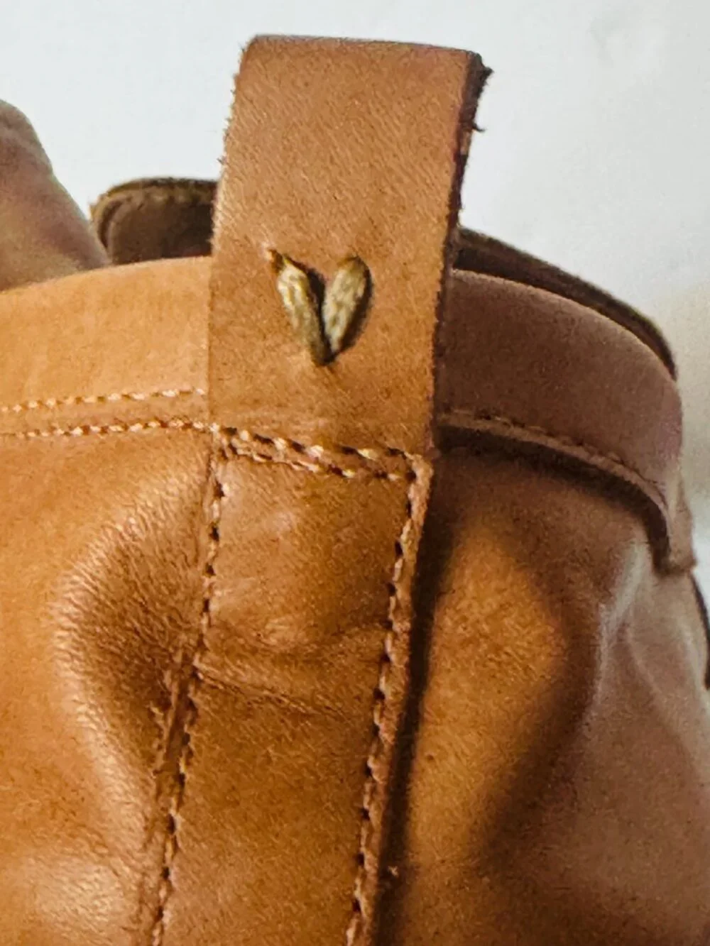 Vionic Uptown Penny Loafer 8.5 Women Leather Camel Slip on Orthotic Arch Support